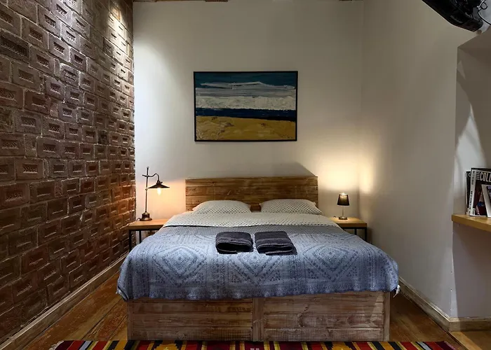 Loft-Style Apt On Virmenska Str
