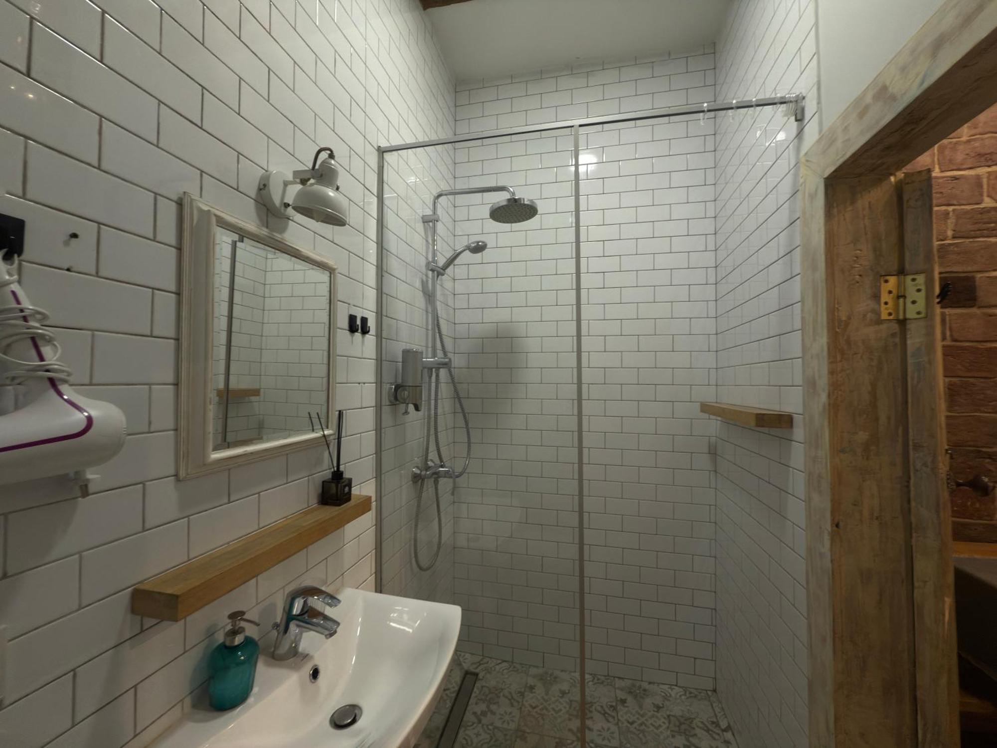 Апартаменти Loft-style On Virmenska Str