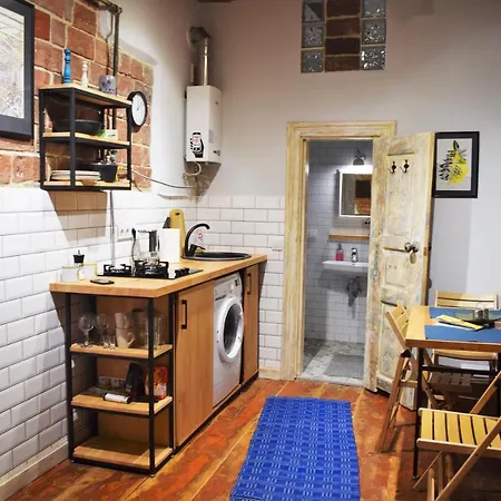 Loft-Style Apt On Virmenska Str Львов Экстерьер фото